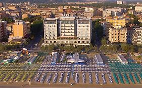 Hotel Mercure Pesaro Cruiser